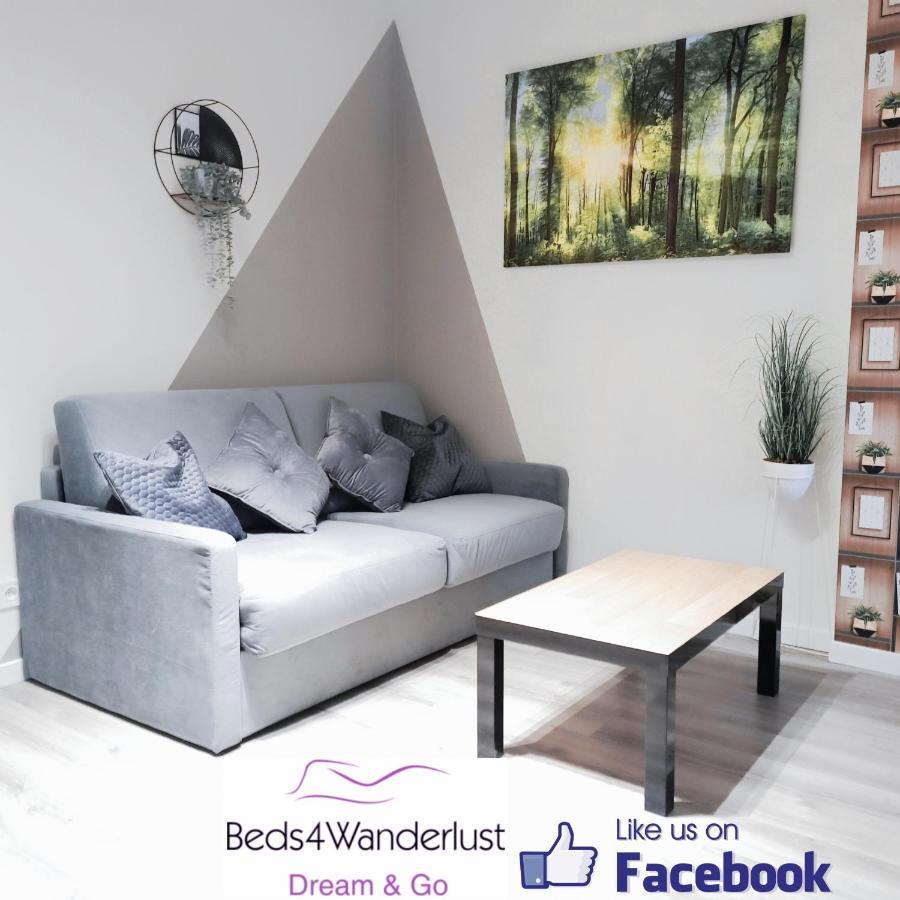 Detente & Jardin By Beds4Wanderlust - Charmant T2 Avec Jardin - Gare Plaisir-Grignon, Versailles 20Km Buitenkant foto
